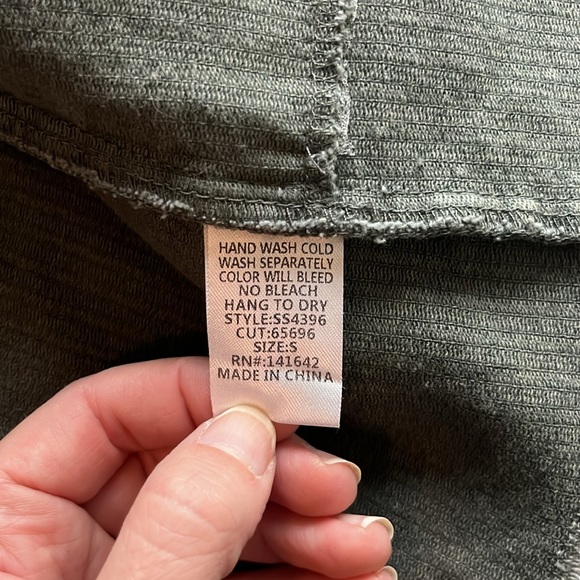 Green corduroy shacket - Picture 5 of 5